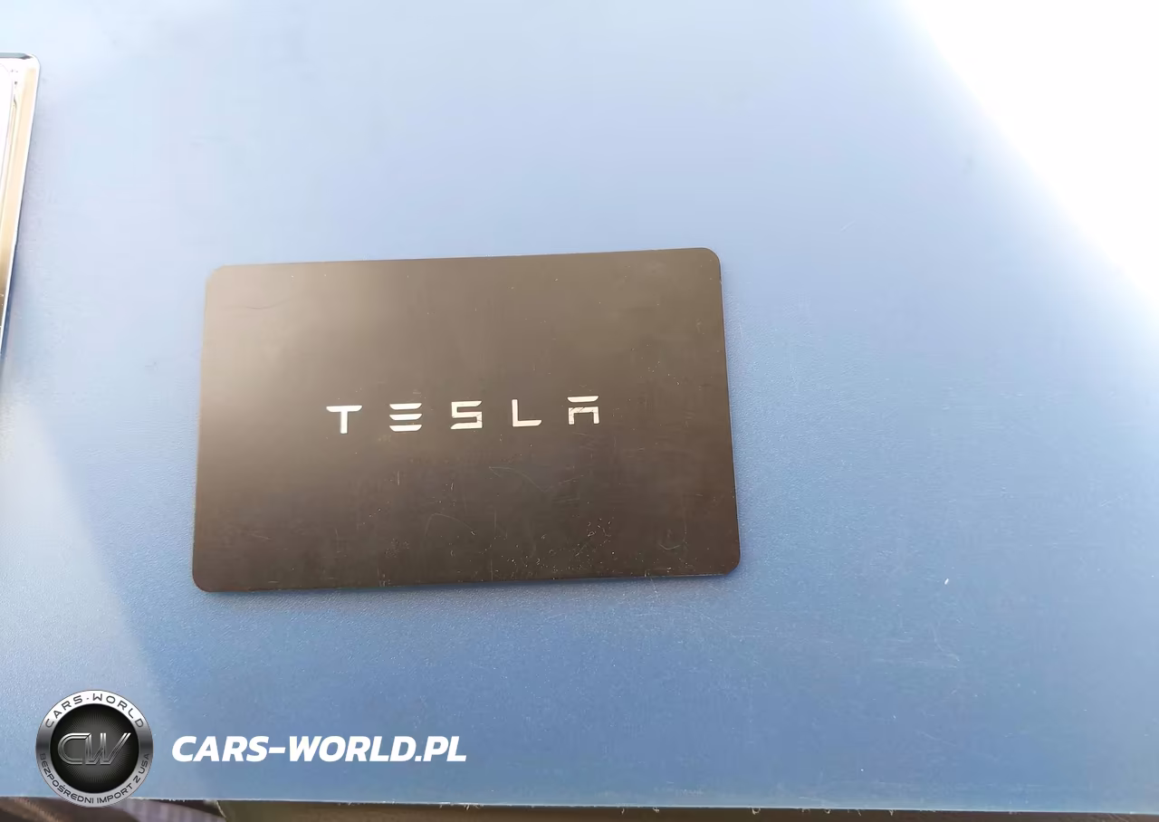 2024 Tesla Model Y Long Range Single Motor Rear-Wheel Drive-Rwd VIN:7SAYGDED8RF126531 - 11