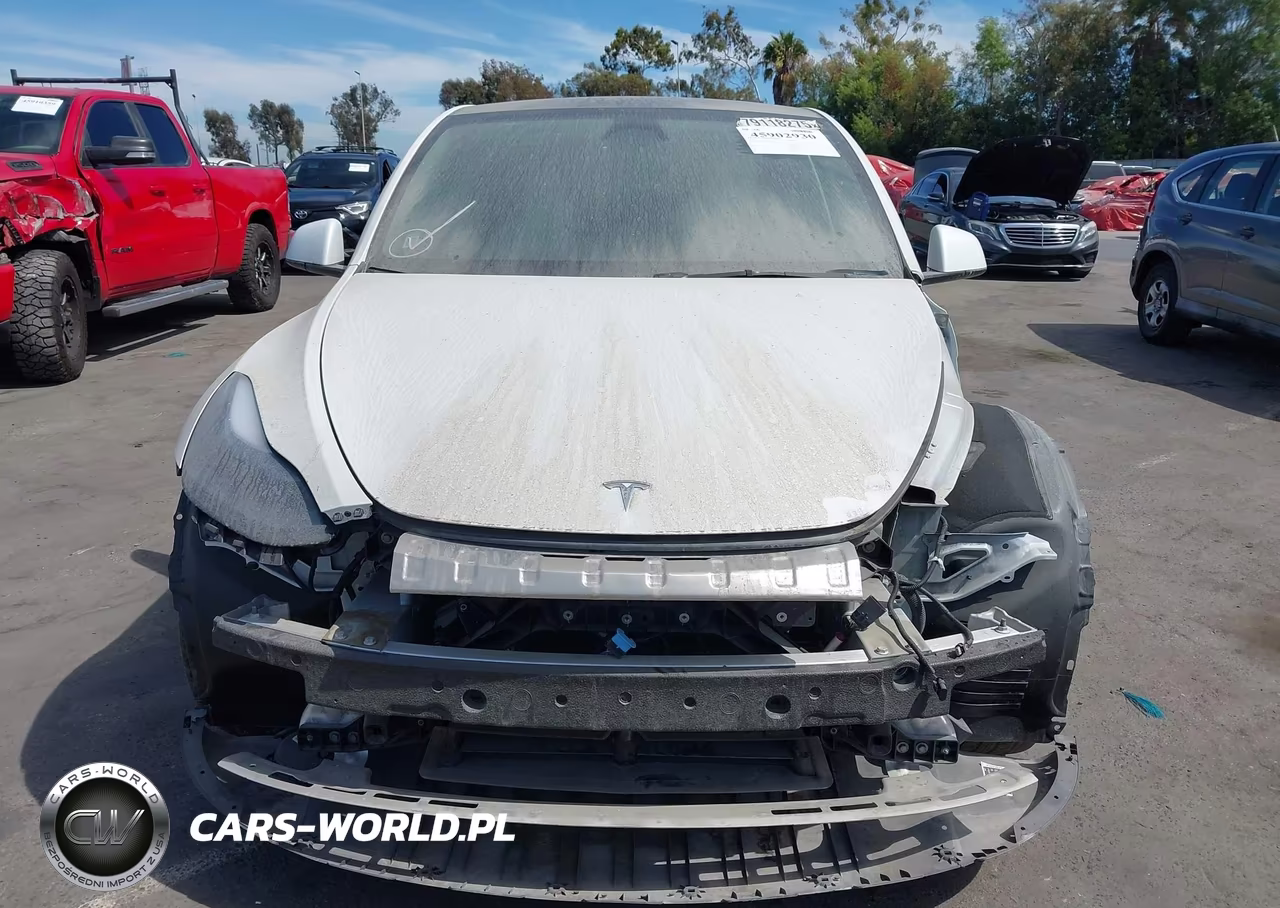 2024 Tesla Model Y Long Range Single Motor Rear-Wheel Drive-Rwd VIN:7SAYGDED8RF126531 - 13