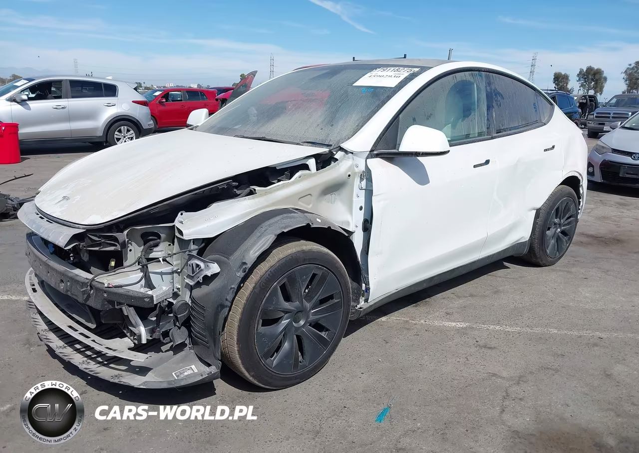 2024 Tesla Model Y Long Range Single Motor Rear-Wheel Drive-Rwd VIN:7SAYGDED8RF126531 - 6