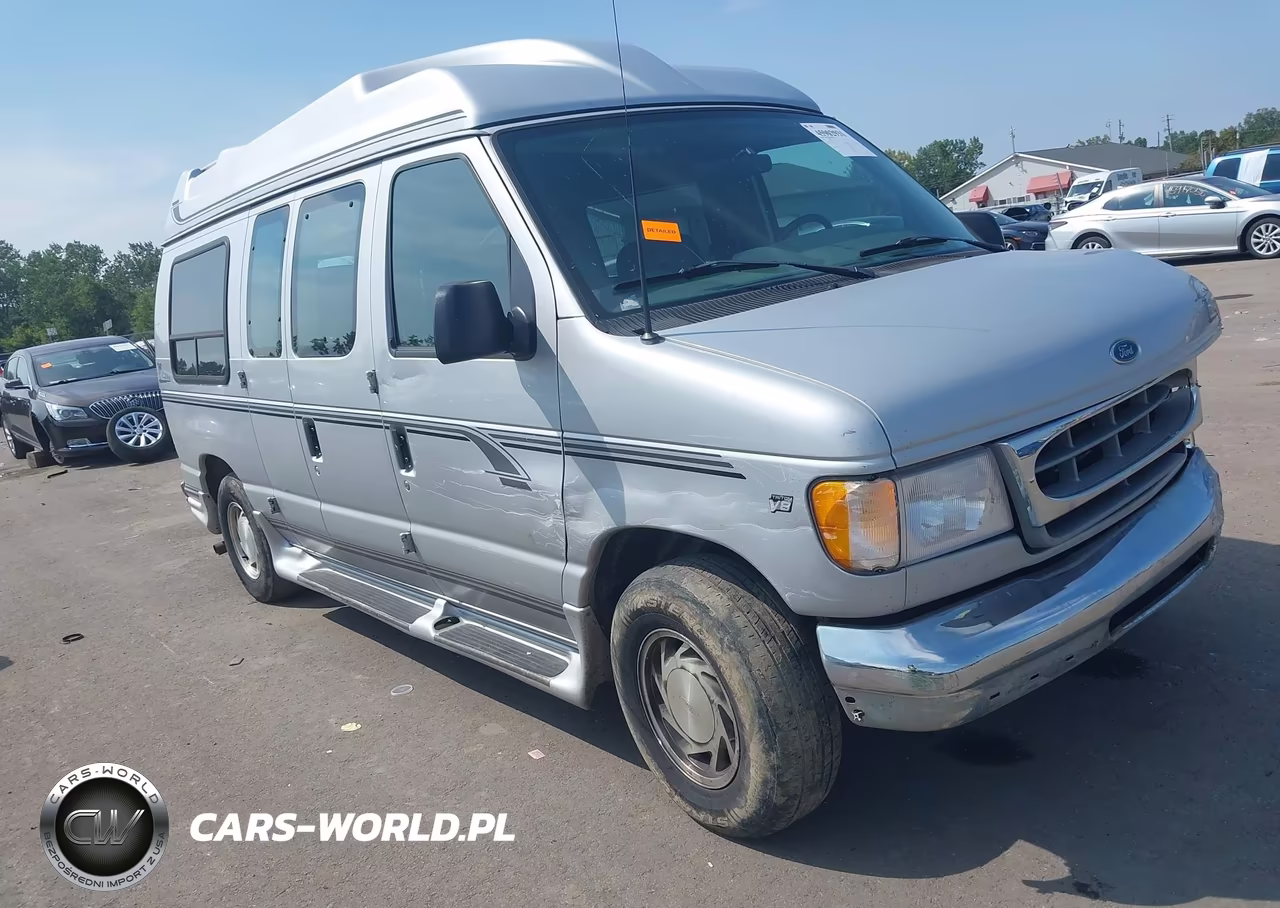 2000 Ford E-150 Recreational