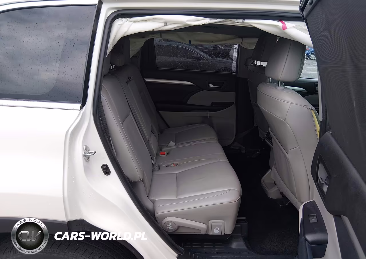 2018 Toyota Highlander Xle VIN:5TDJZRFH1JS875551 - 8