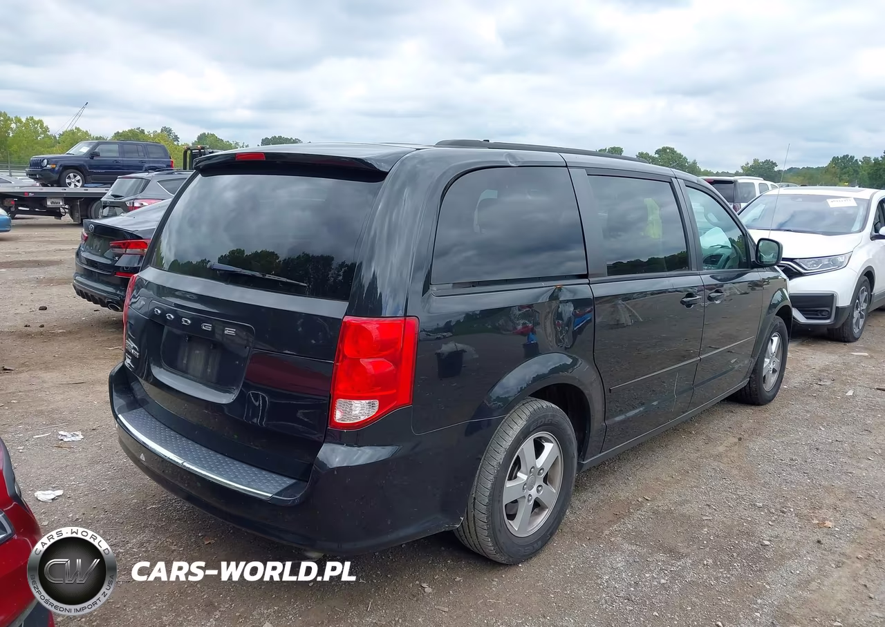2012 Dodge Grand Caravan Sxt VIN:2C4RDGCG9CR302619 - 4