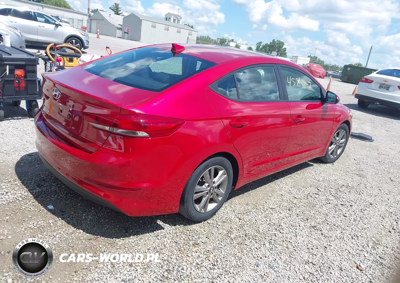 2017 Hyundai Elantra Value Edition VIN:5NPD84LF4HH169664 - 4