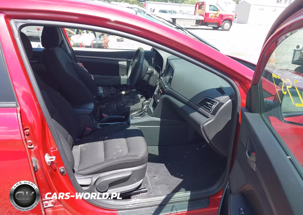 2017 Hyundai Elantra Value Edition VIN:5NPD84LF4HH169664 - 5