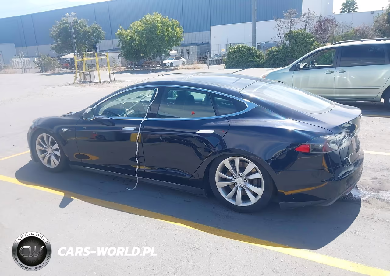 2013 Tesla Model S VIN:5YJSA1CN4DFP20590 - 13