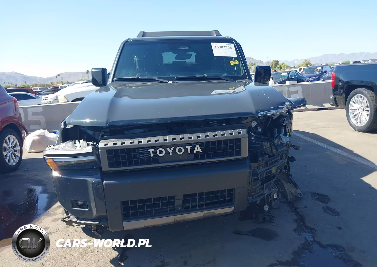 2025 Toyota Land Cruiser VIN:JTEABFAJ2S5014086 - 13