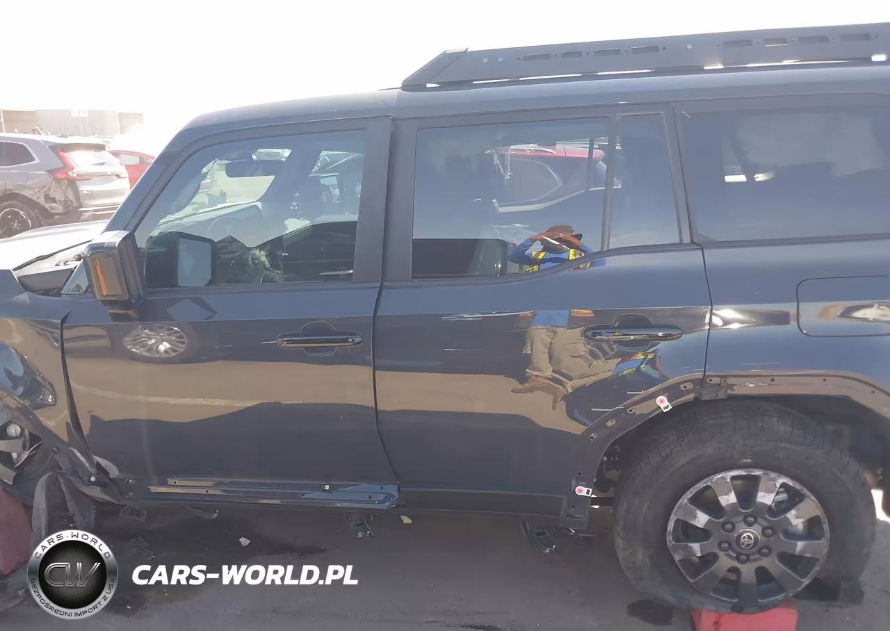 2025 Toyota Land Cruiser VIN:JTEABFAJ2S5014086 - 15