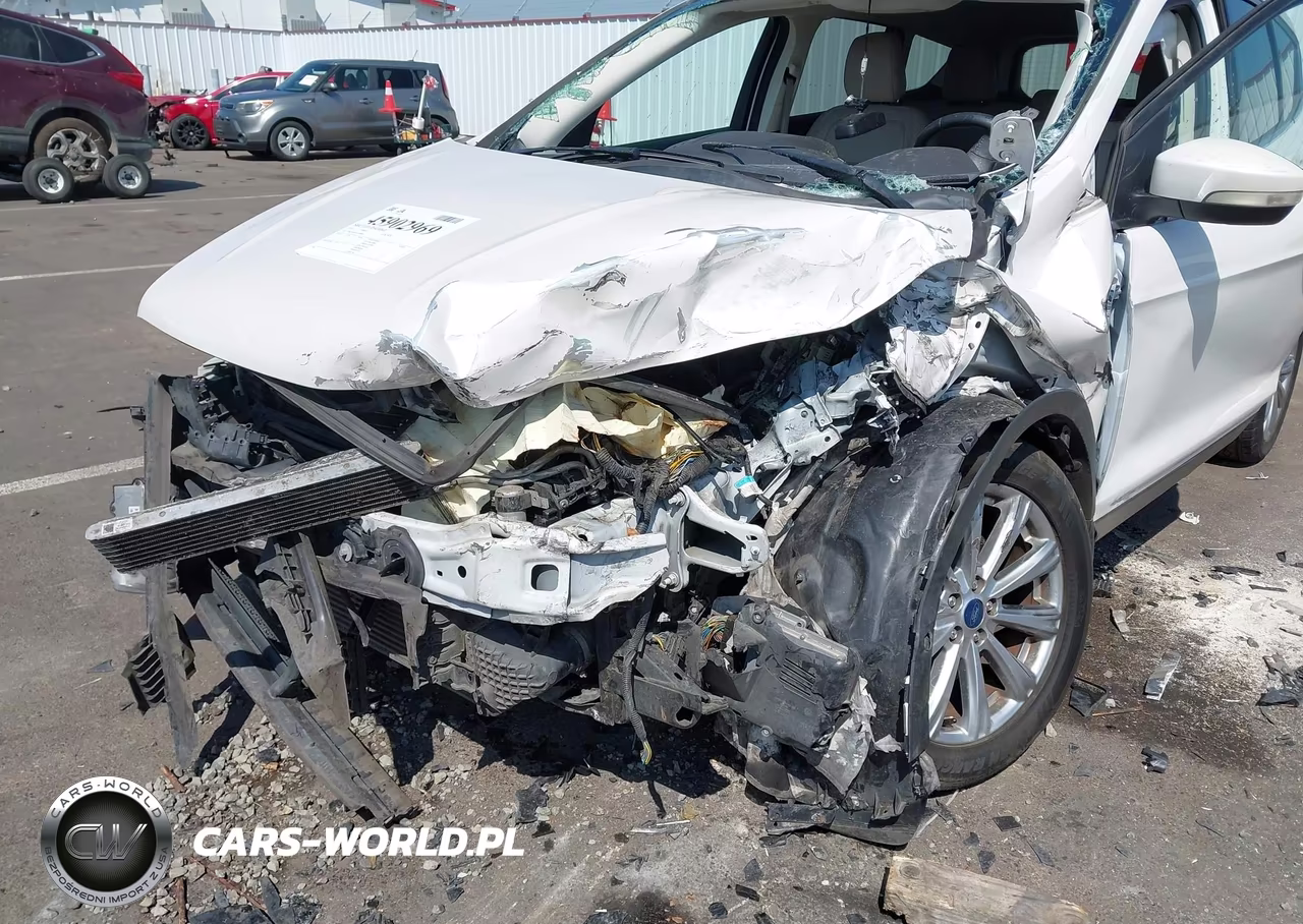 2018 Ford Escape Titanium VIN:1FMCU9J95JUC89806 - 6