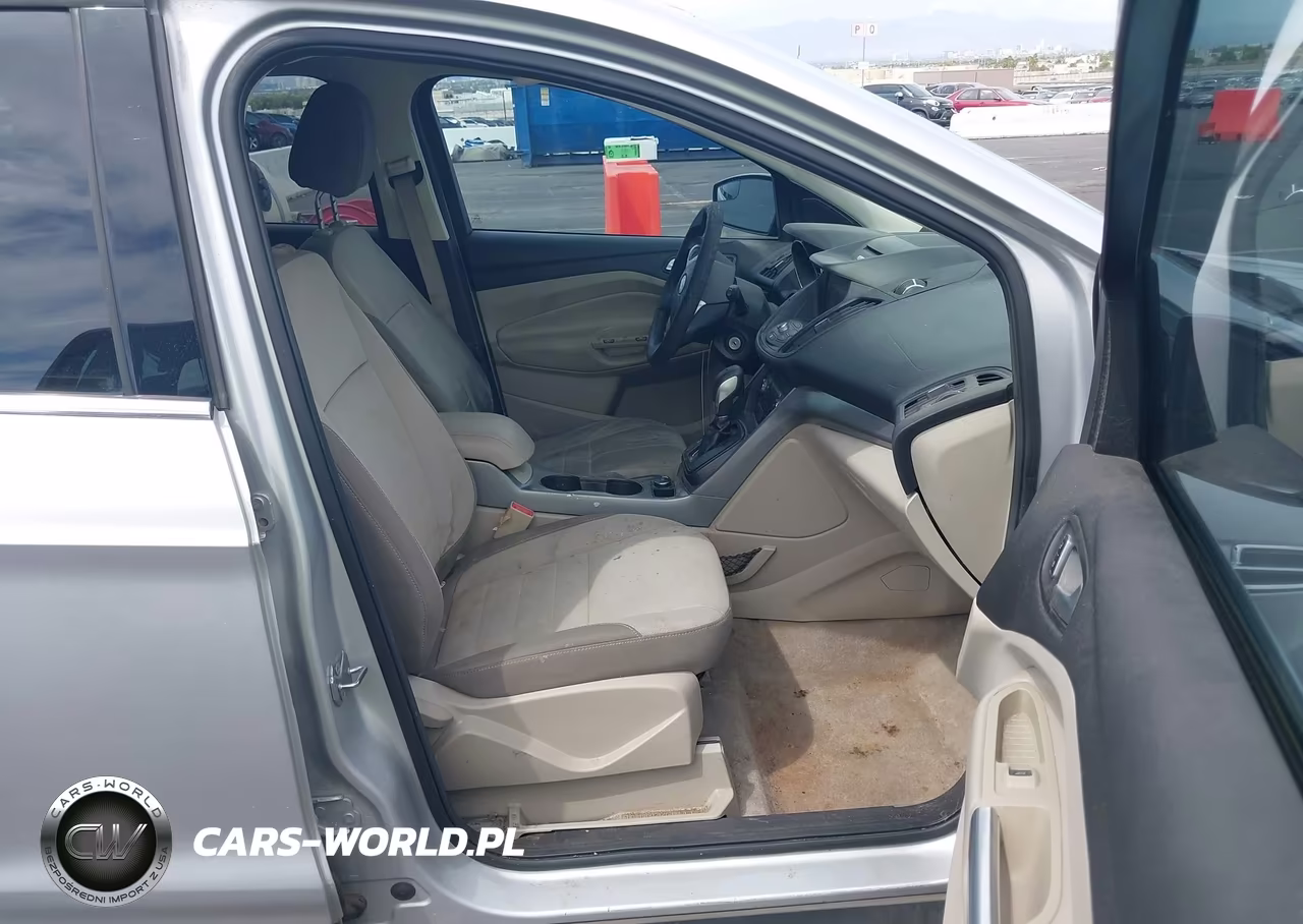 2015 Ford Escape Se VIN:1FMCU0GX3FUB86084 - 5