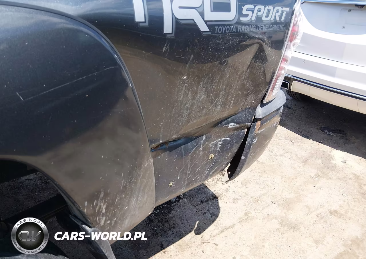 2014 Toyota Tacoma Prerunner V6 VIN:3TMJU4GN1EM169045 - 22