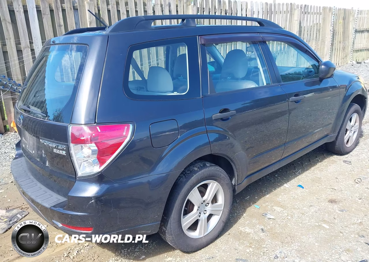2012 Subaru Forester 2.5X VIN:JF2SHABC8CH468614 - 4