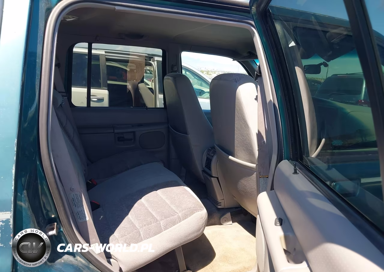 1998 Ford Explorer Eddie Bauer-Limited-Xlt VIN:1FMZU32P5WZC18846 - 8