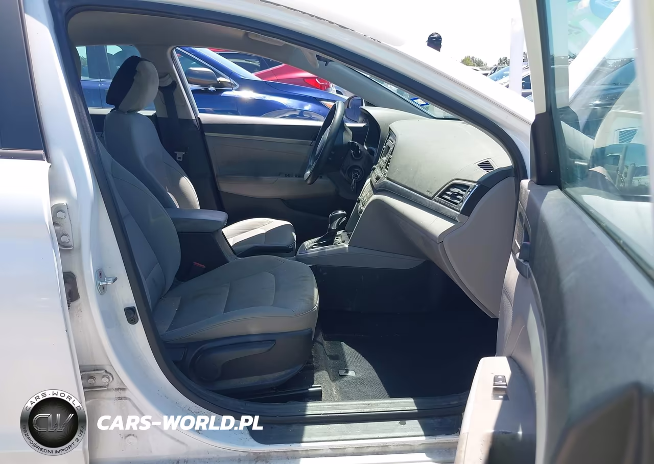 2017 Hyundai Elantra Se VIN:5NPD74LF6HH076714 - 5