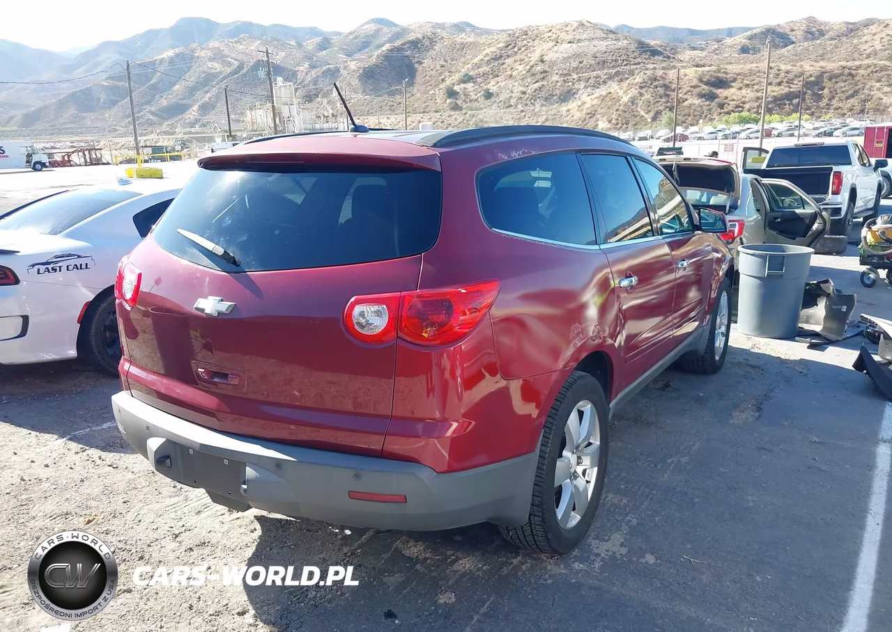 2011 Chevrolet Traverse Lt W-1Lt VIN:1GNKRGED3BJ234916 - 4