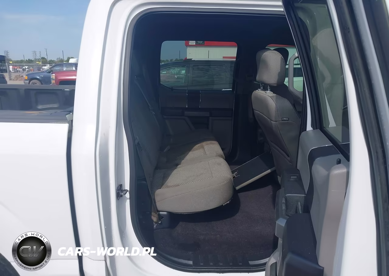 2016 Ford F-150 Xlt VIN:1FTEW1CG9GFA16143 - 8