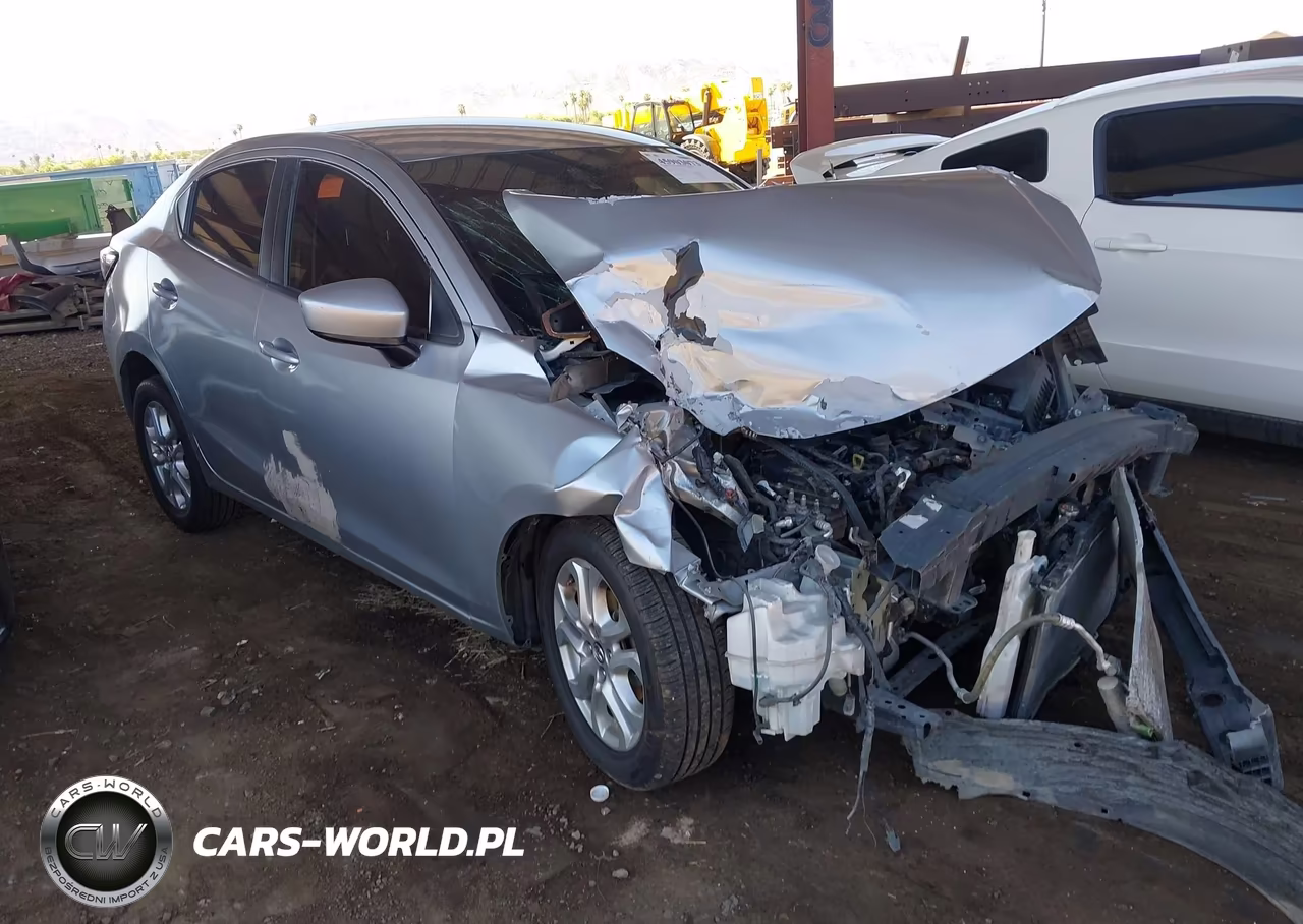 2018 Toyota Yaris Ia – zdjęcie 1 z 16
