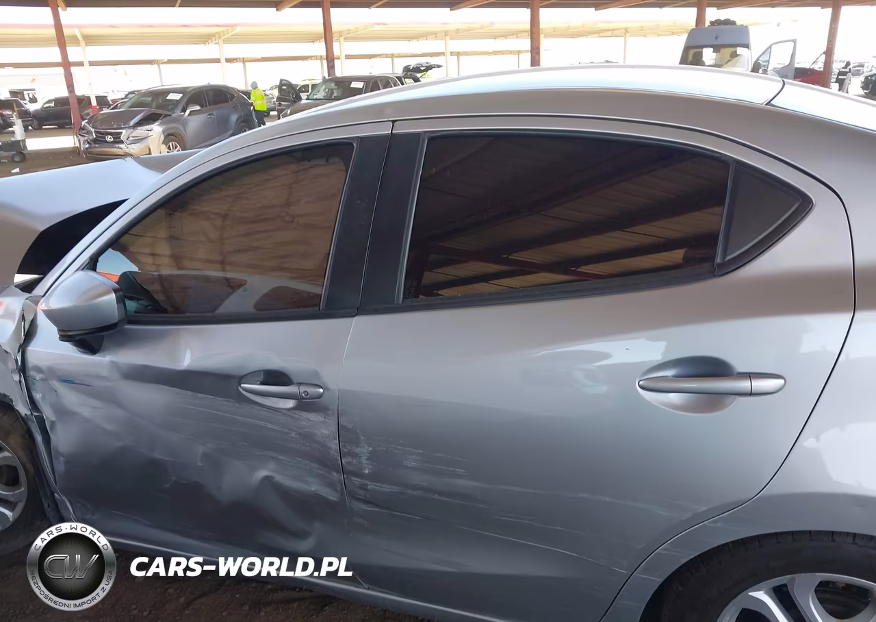 2018 Toyota Yaris Ia VIN:3MYDLBYV6JY322333 - 14
