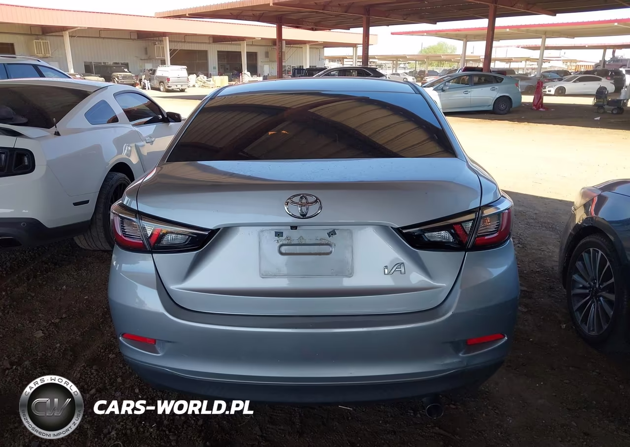 2018 Toyota Yaris Ia VIN:3MYDLBYV6JY322333 - 16