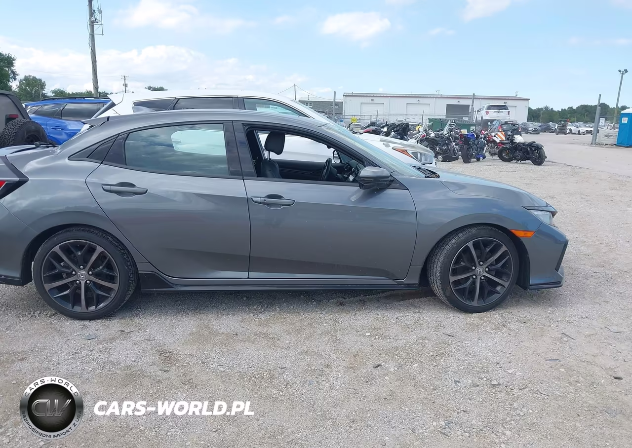 2020 Honda Civic Sport Touring VIN:SHHFK7H92LU219353 - 13