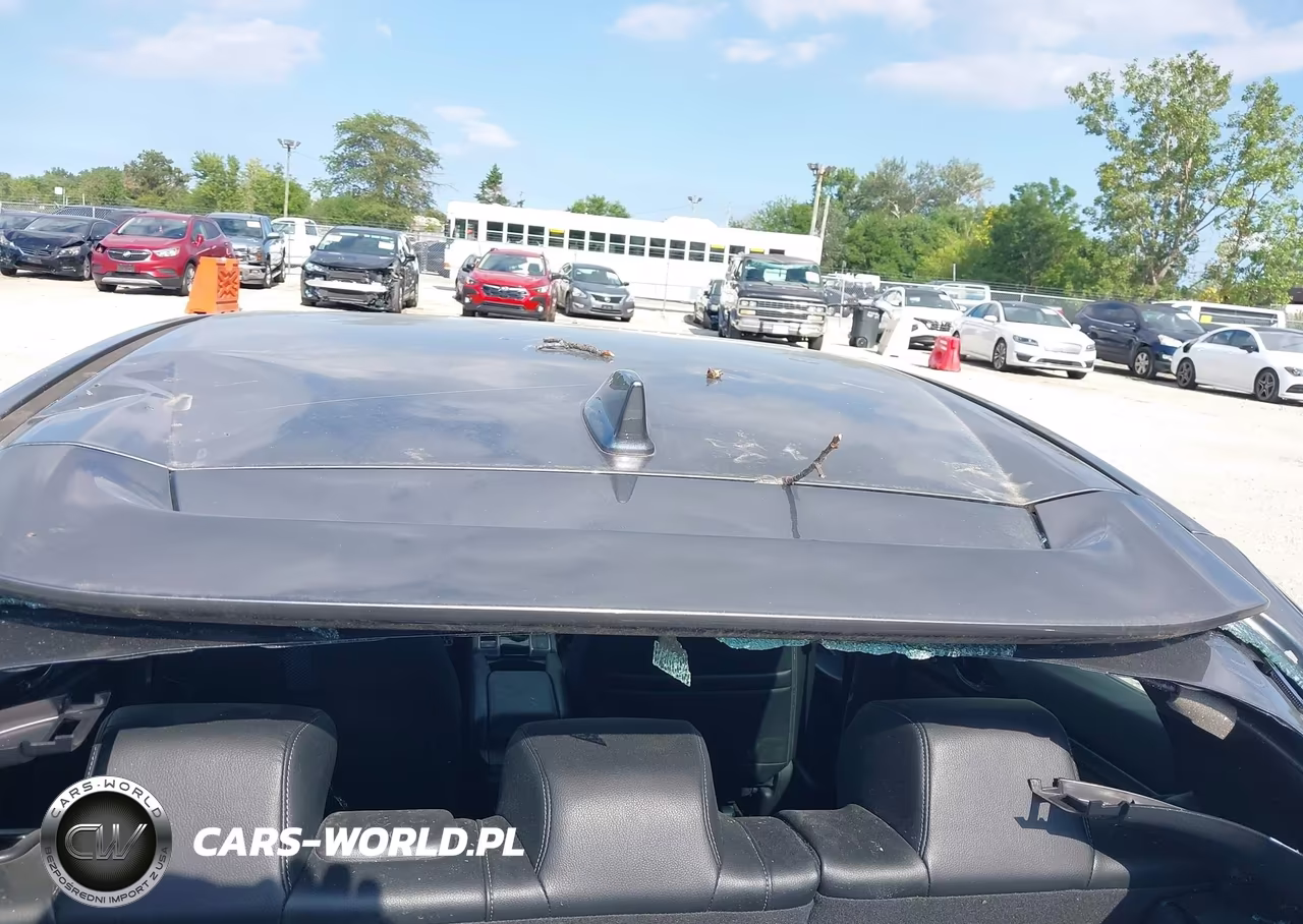 2020 Honda Civic Sport Touring VIN:SHHFK7H92LU219353 - 18