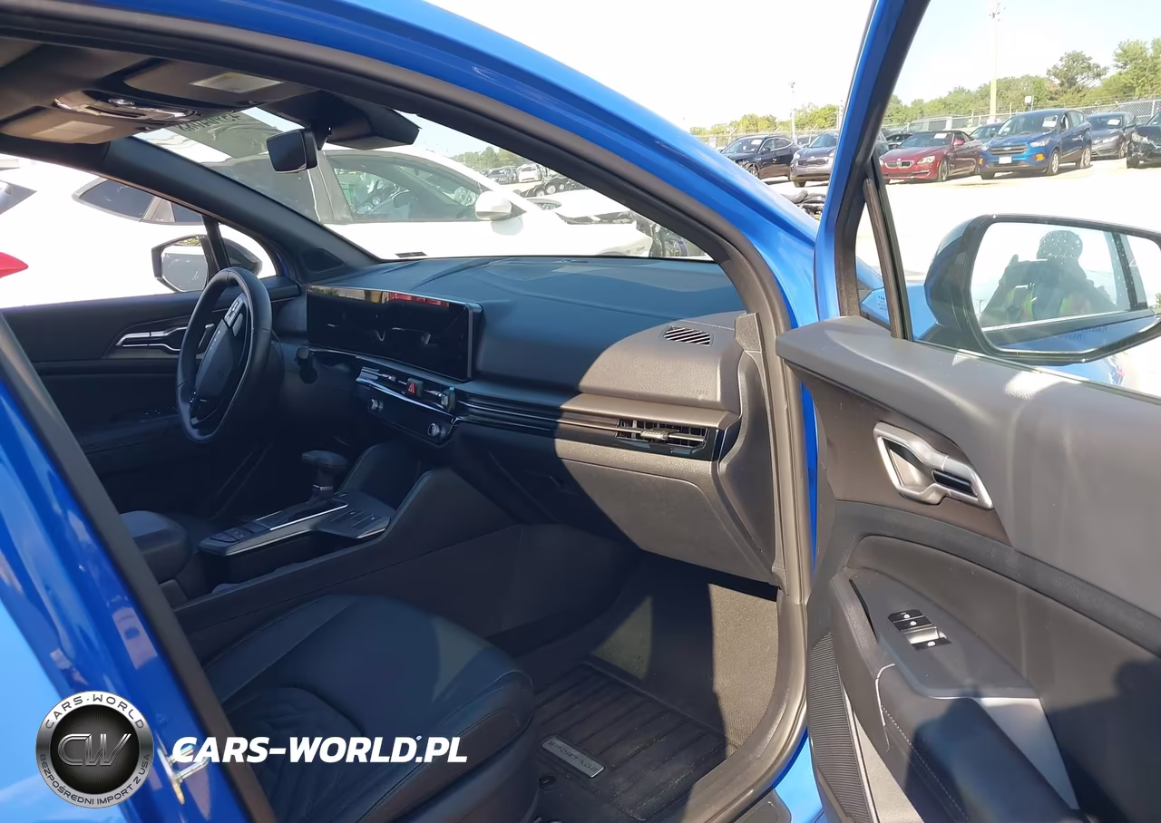 2026 Kia Sportage X-Line VIN:5XYK6CDF6TG377101 - 5