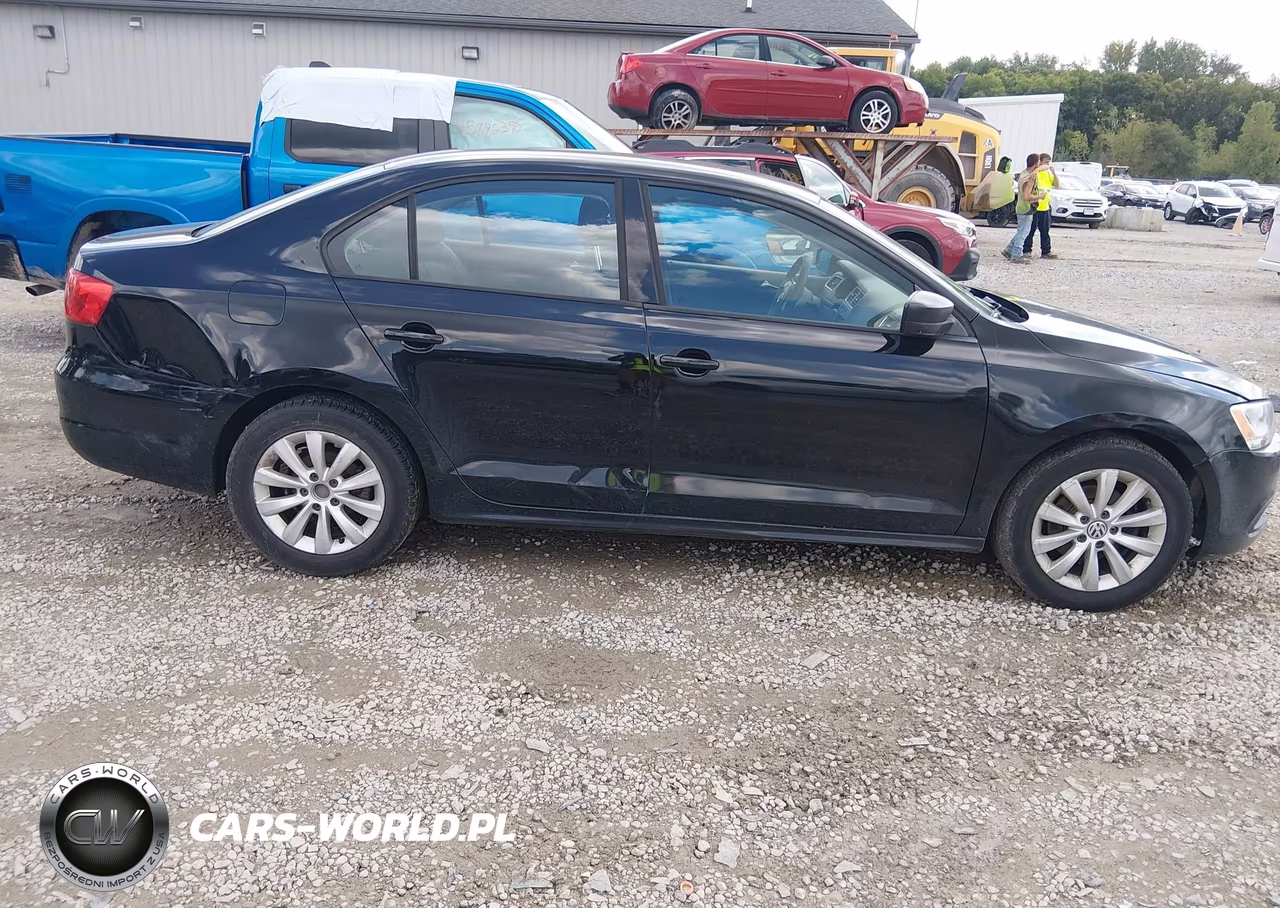 2012 Volkswagen Jetta 2.0L S VIN:3VW2K7AJ1CM382329 - 12