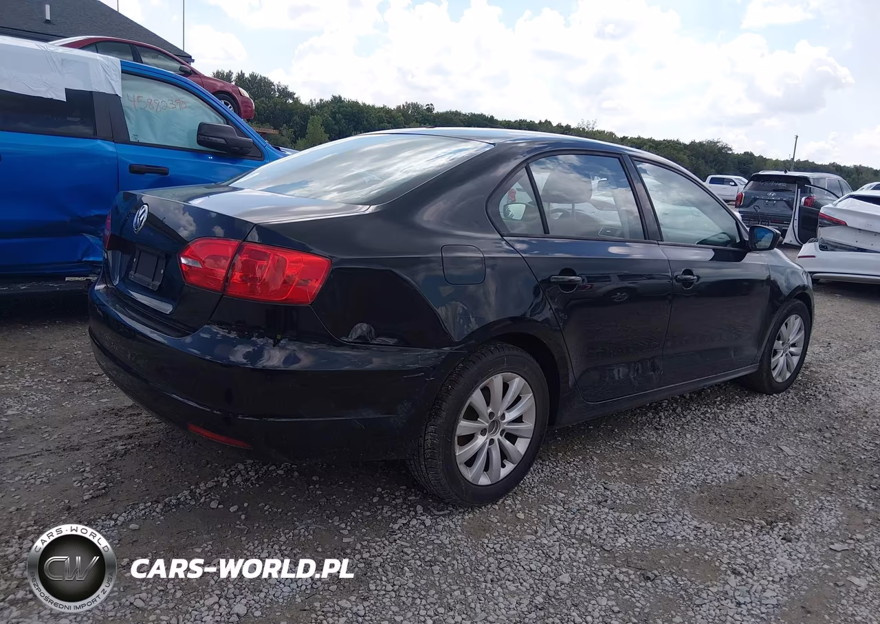 2012 Volkswagen Jetta 2.0L S VIN:3VW2K7AJ1CM382329 - 4