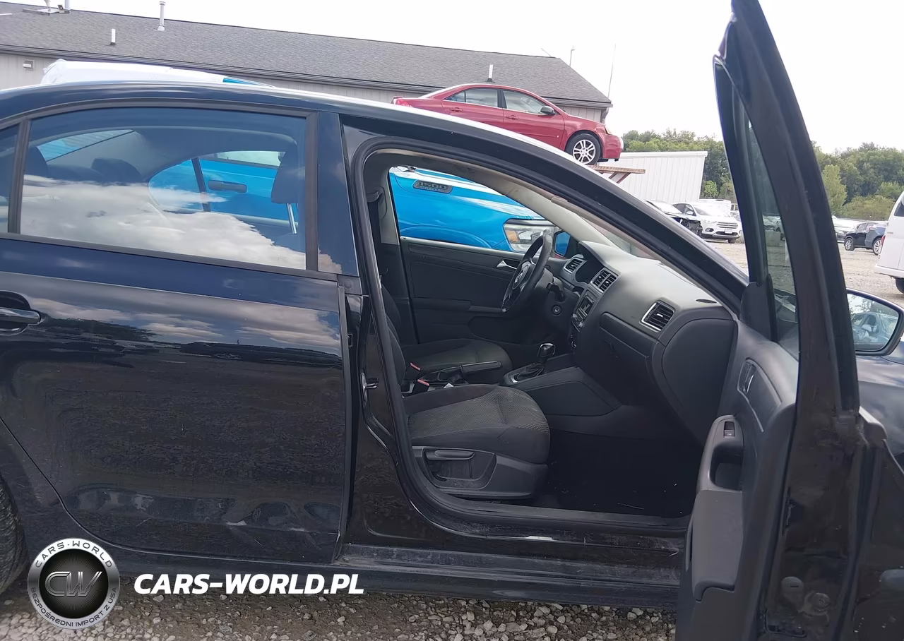 2012 Volkswagen Jetta 2.0L S VIN:3VW2K7AJ1CM382329 - 5