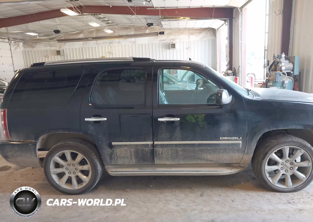 2011 GMC Yukon Denali VIN:1GKS2EEF0BR251875 - 13