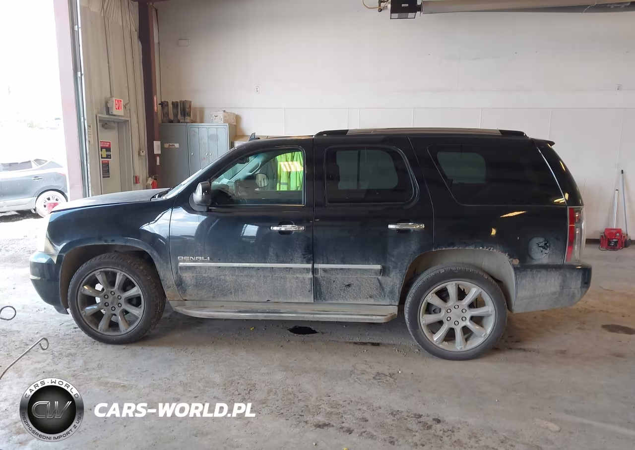 2011 GMC Yukon Denali VIN:1GKS2EEF0BR251875 - 14
