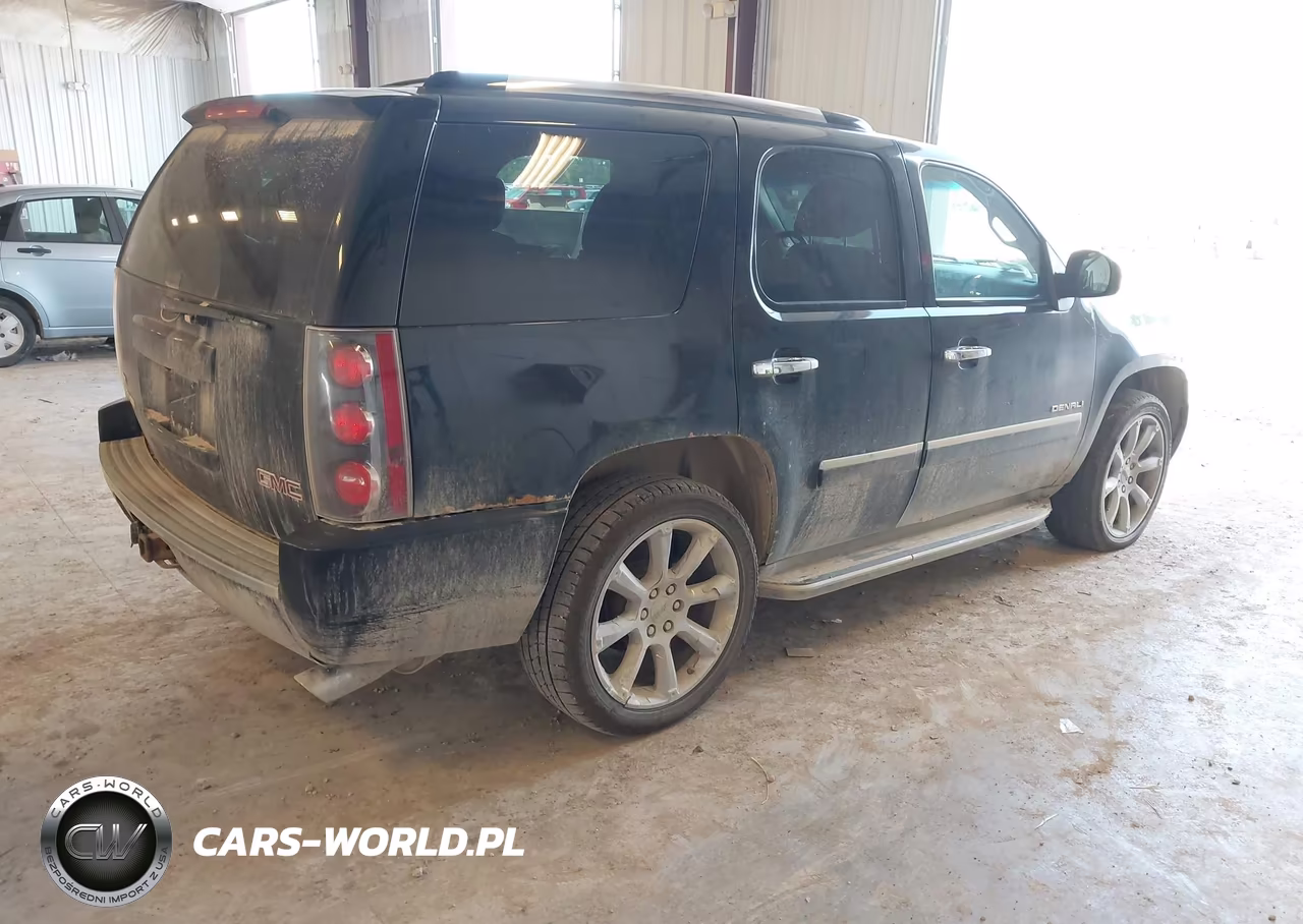 2011 GMC Yukon Denali VIN:1GKS2EEF0BR251875 - 4