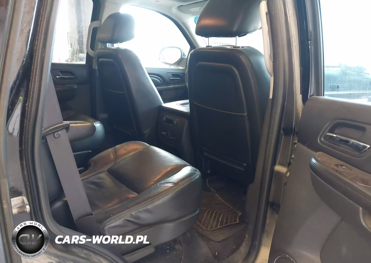 2011 GMC Yukon Denali VIN:1GKS2EEF0BR251875 - 8