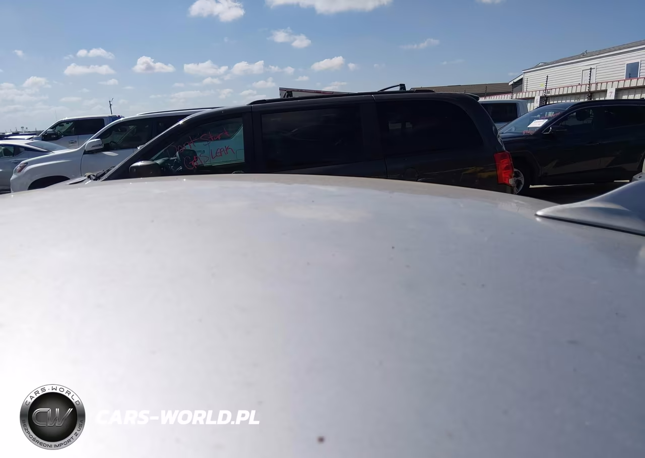 2013 Hyundai Elantra Gls VIN:5NPDH4AE1DH211082 - 19
