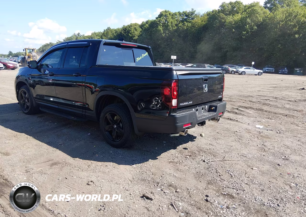 2023 Honda Ridgeline Black Edition VIN:5FPYK3F82PB007286 - 3
