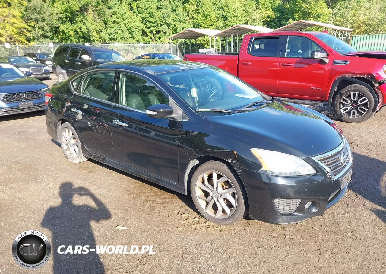 2015 Nissan Sentra Sr – zdjęcie 1 z 11