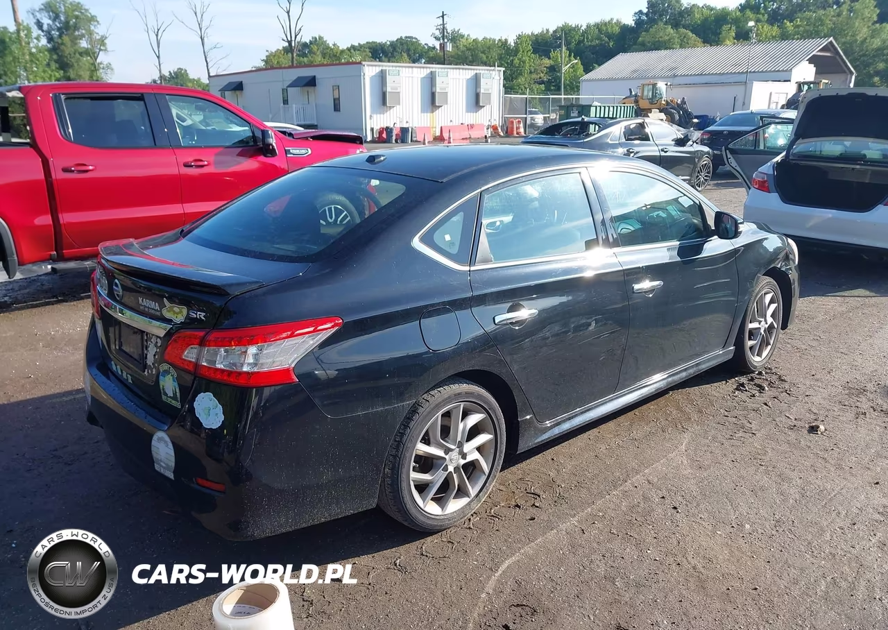 2015 Nissan Sentra Sr VIN:3N1AB7AP5FY301156 - 4
