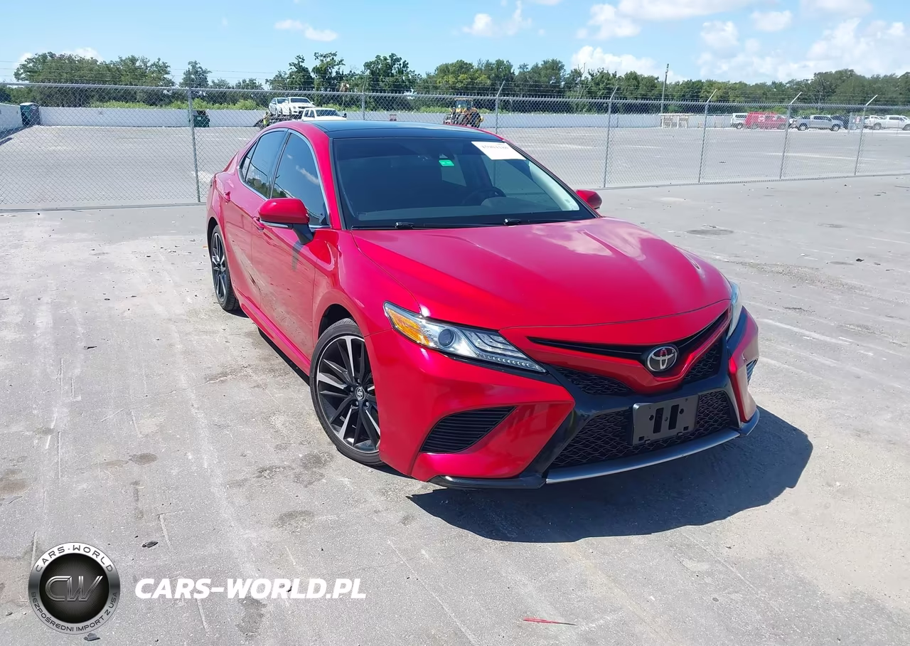 2019 Toyota Camry Xse – zdjęcie 1 z 18