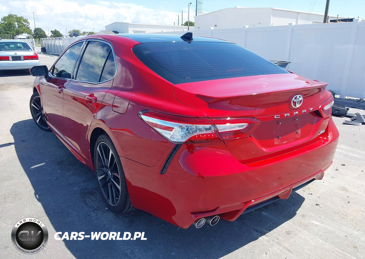 2019 Toyota Camry Xse VIN:4T1B61HK6KU233200 - 3
