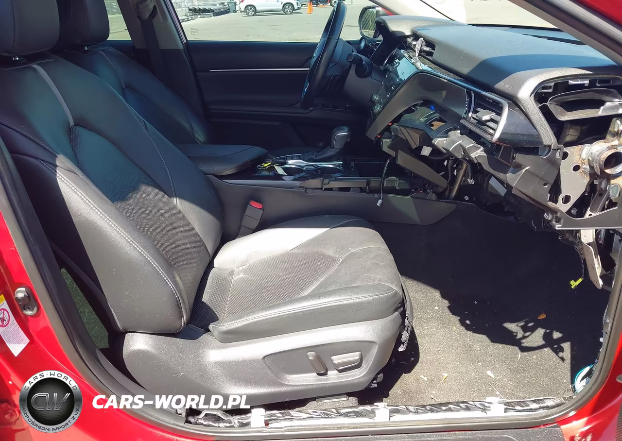 2019 Toyota Camry Xse VIN:4T1B61HK6KU233200 - 5