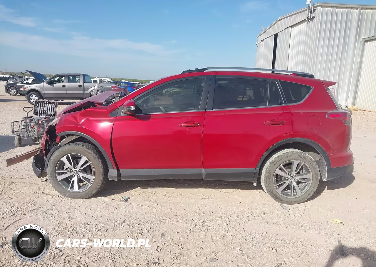 2017 Toyota Rav4 Xle VIN:JTMWFREV8HJ147125 - 14