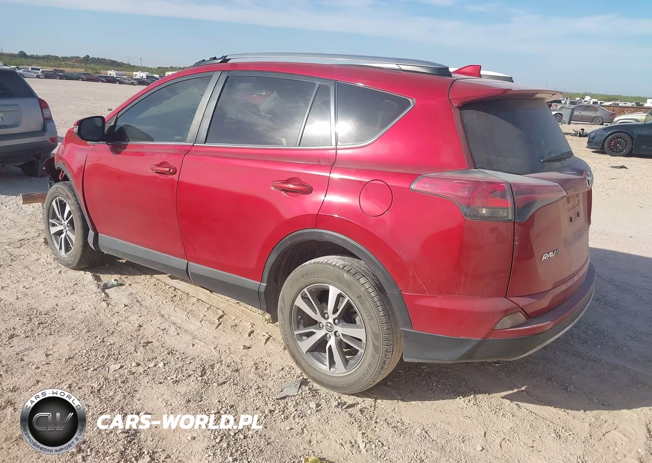 2017 Toyota Rav4 Xle VIN:JTMWFREV8HJ147125 - 3