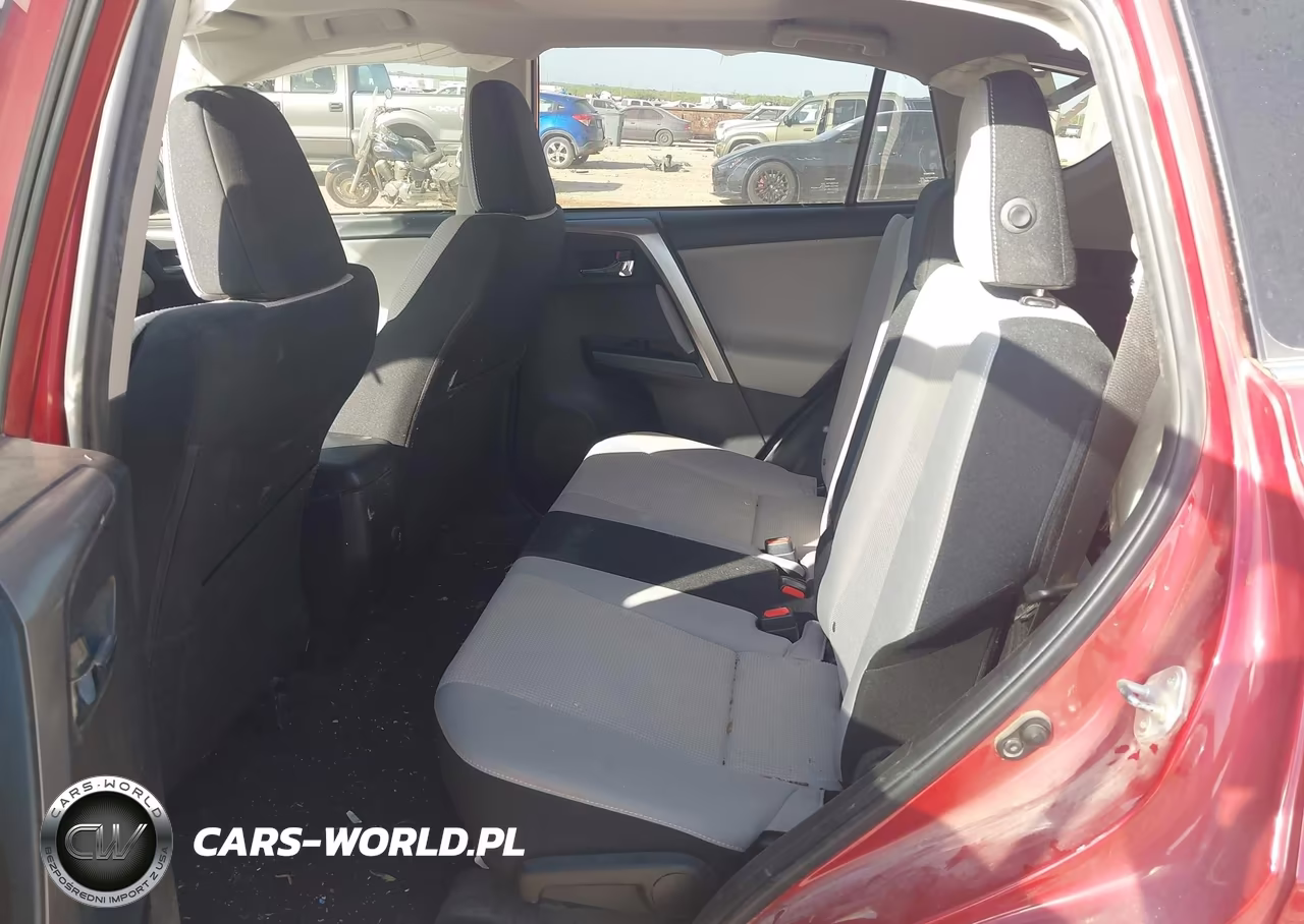 2017 Toyota Rav4 Xle VIN:JTMWFREV8HJ147125 - 8