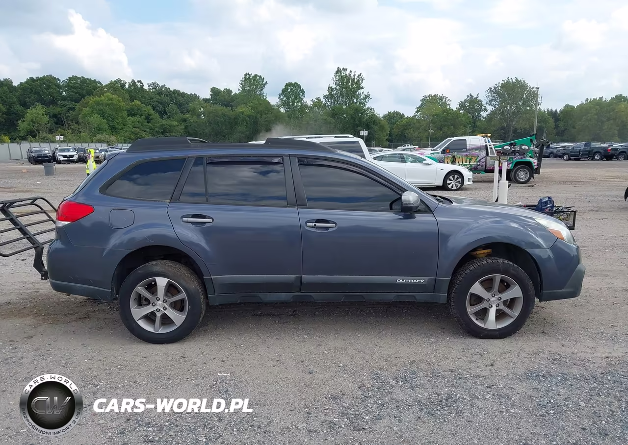 2014 Subaru Outback 3.6R Limited VIN:4S4BRDPCXE2236135 - 13