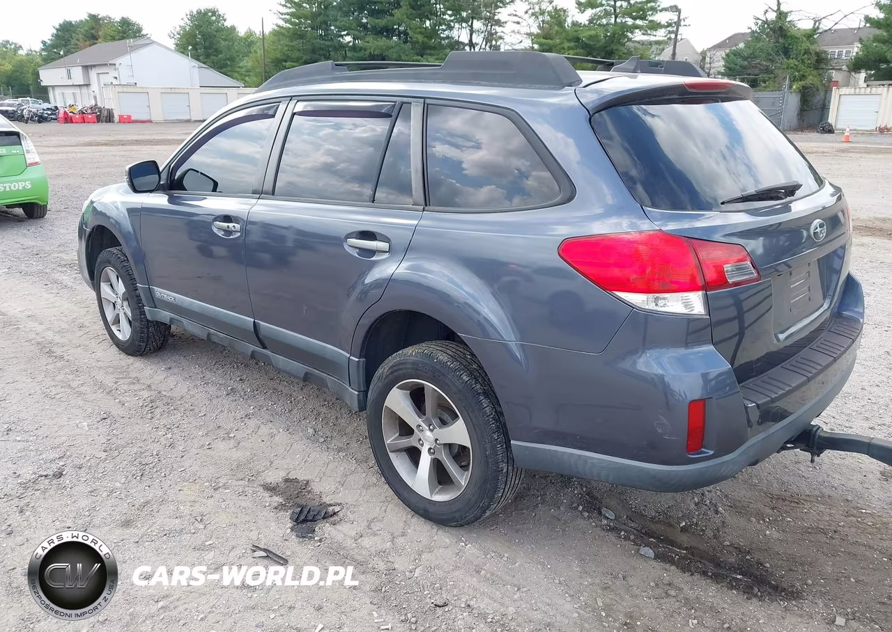 2014 Subaru Outback 3.6R Limited VIN:4S4BRDPCXE2236135 - 3
