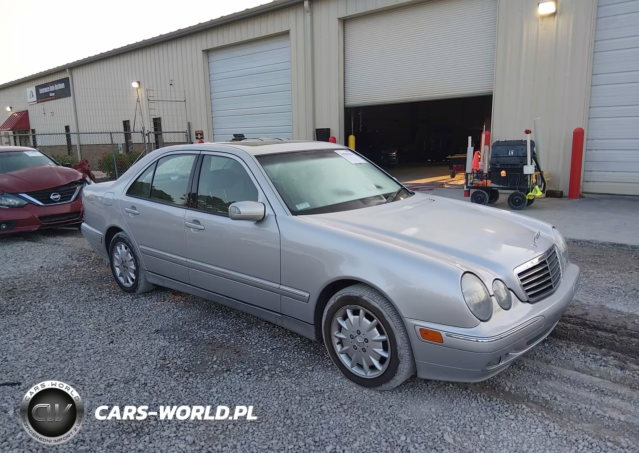 2001 Mercedes-Benz E 320