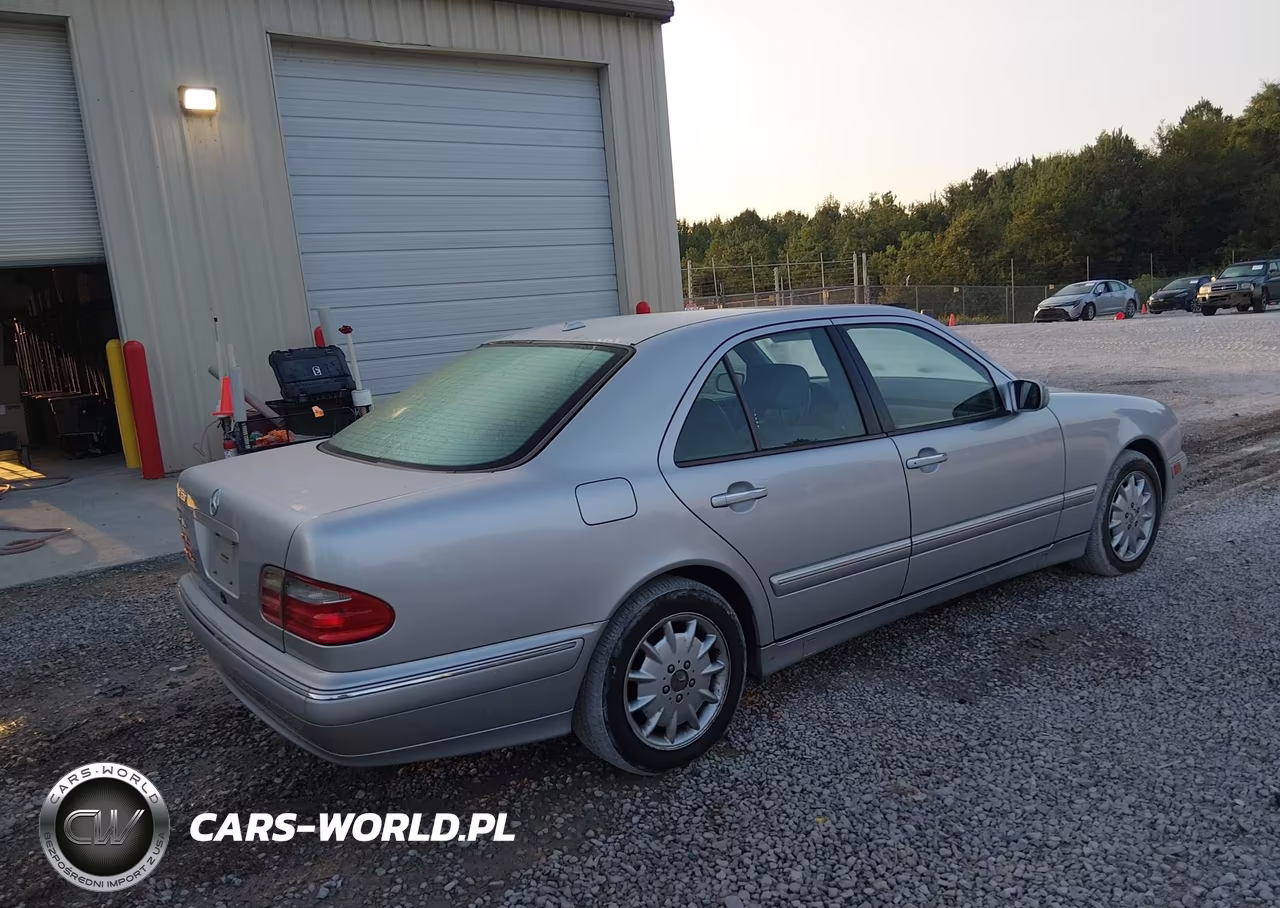 2001 Mercedes-Benz E 320 VIN:WDBJF65J41B230992 - 4