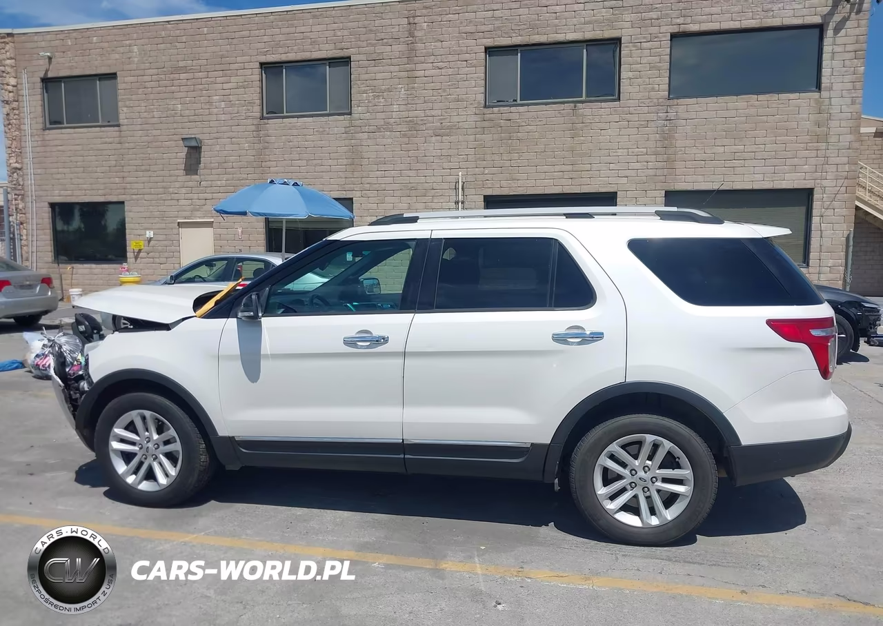 2015 Ford Explorer Xlt VIN:1FM5K7D83FGA55756 - 16