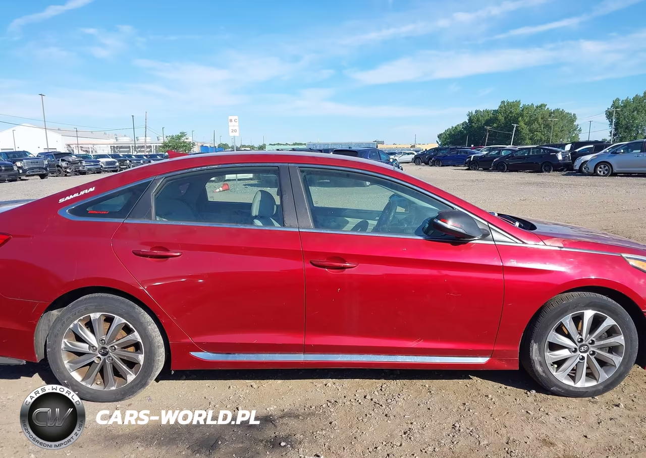 2016 Hyundai Sonata Sport VIN:5NPE34AF9GH432784 - 13