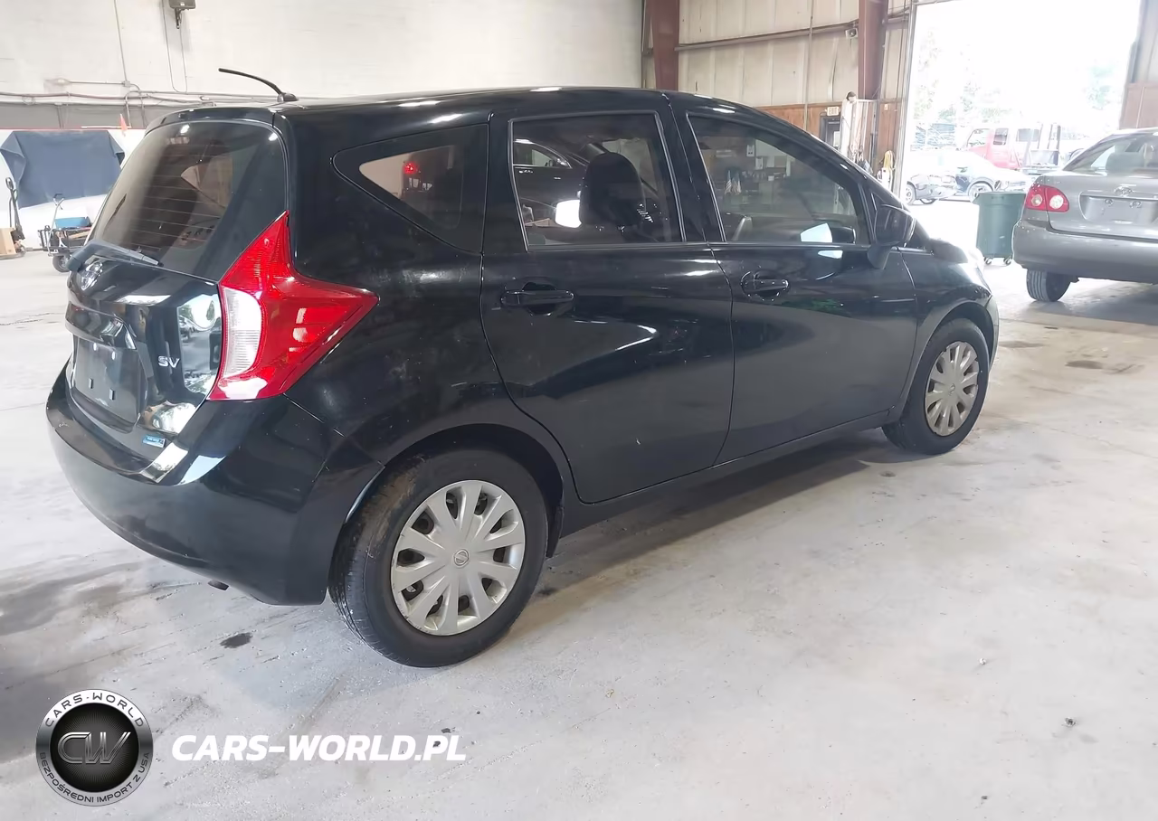2015 Nissan Versa Note S (Sr)-S Plus-Sl-Sr-Sv VIN:3N1CE2CP4FL402072 - 4