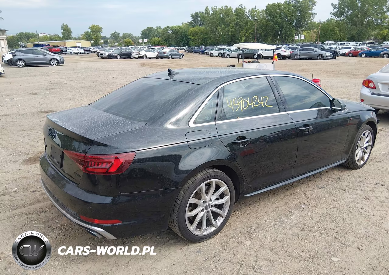 2019 Audi A4 45 Premium VIN:WAUENAF46KN000904 - 4